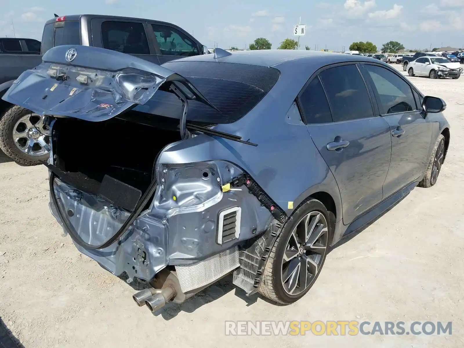 4 Photograph of a damaged car JTDS4RCE4LJ024597 TOYOTA COROLLA 2020