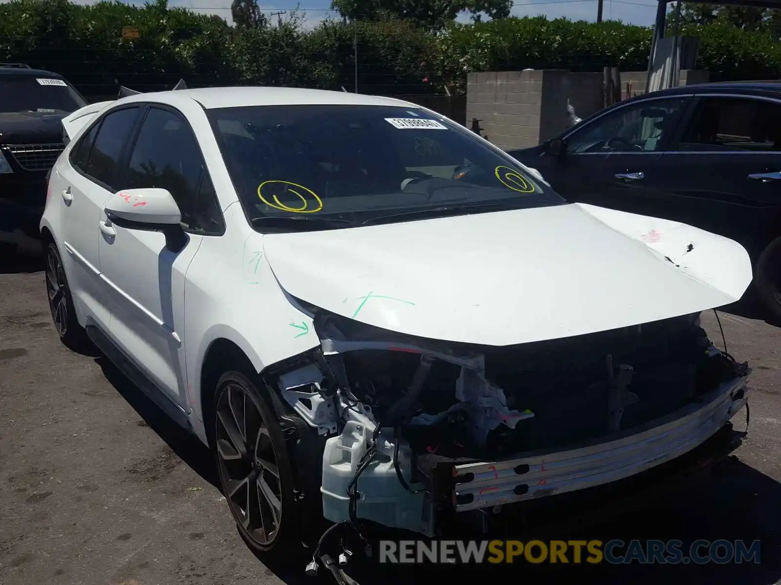 1 Photograph of a damaged car JTDS4RCE4LJ025278 TOYOTA COROLLA 2020