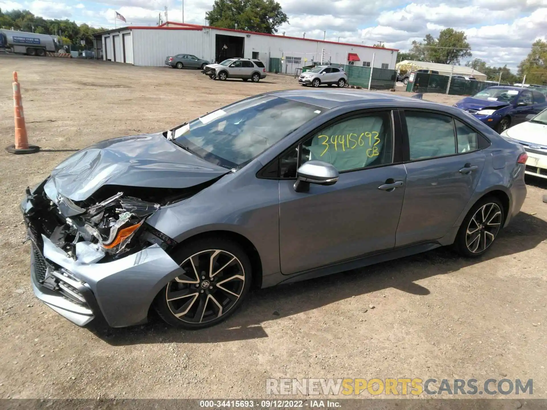 2 Photograph of a damaged car JTDS4RCE4LJ025507 TOYOTA COROLLA 2020