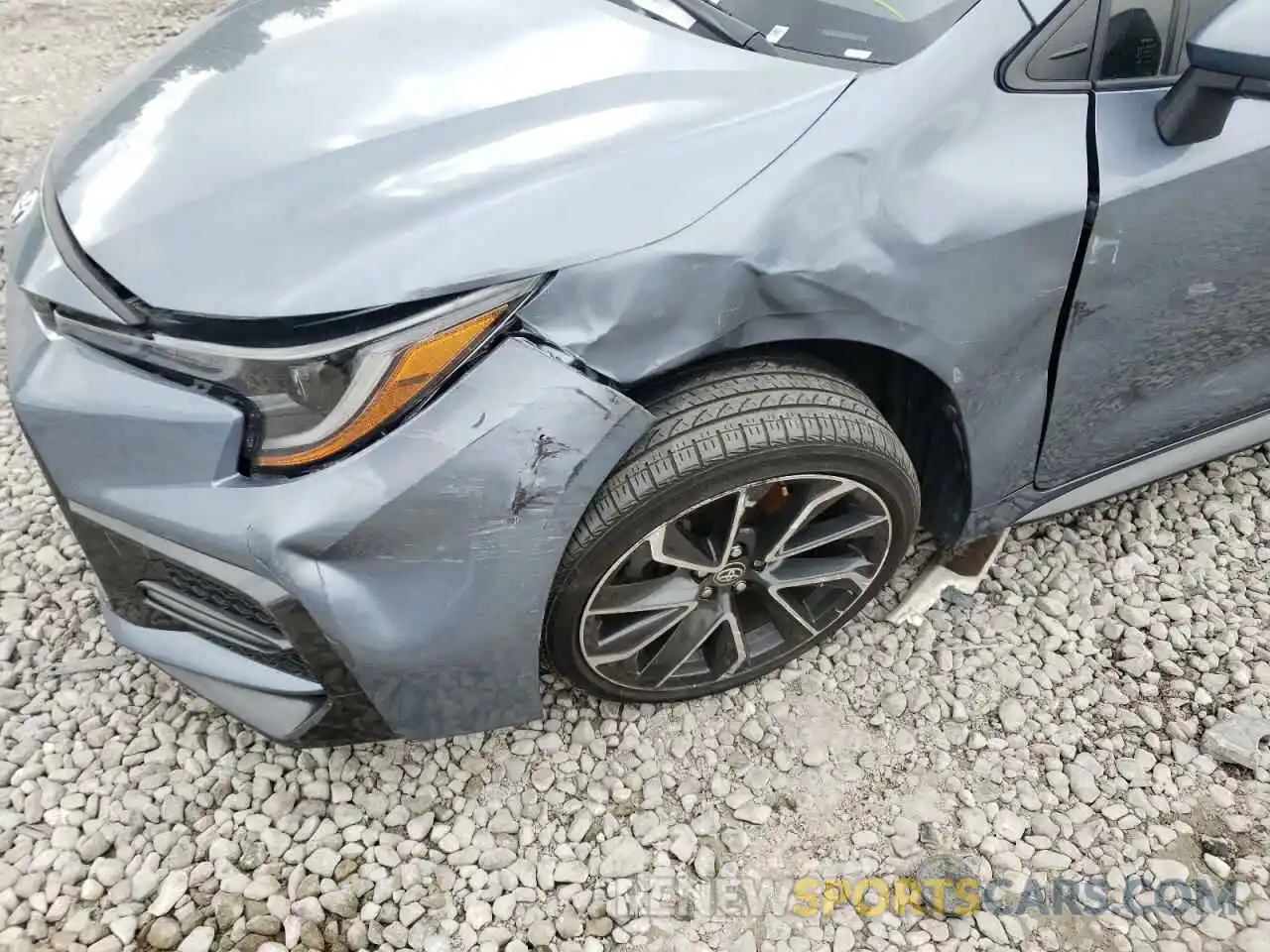 9 Photograph of a damaged car JTDS4RCE4LJ025619 TOYOTA COROLLA 2020