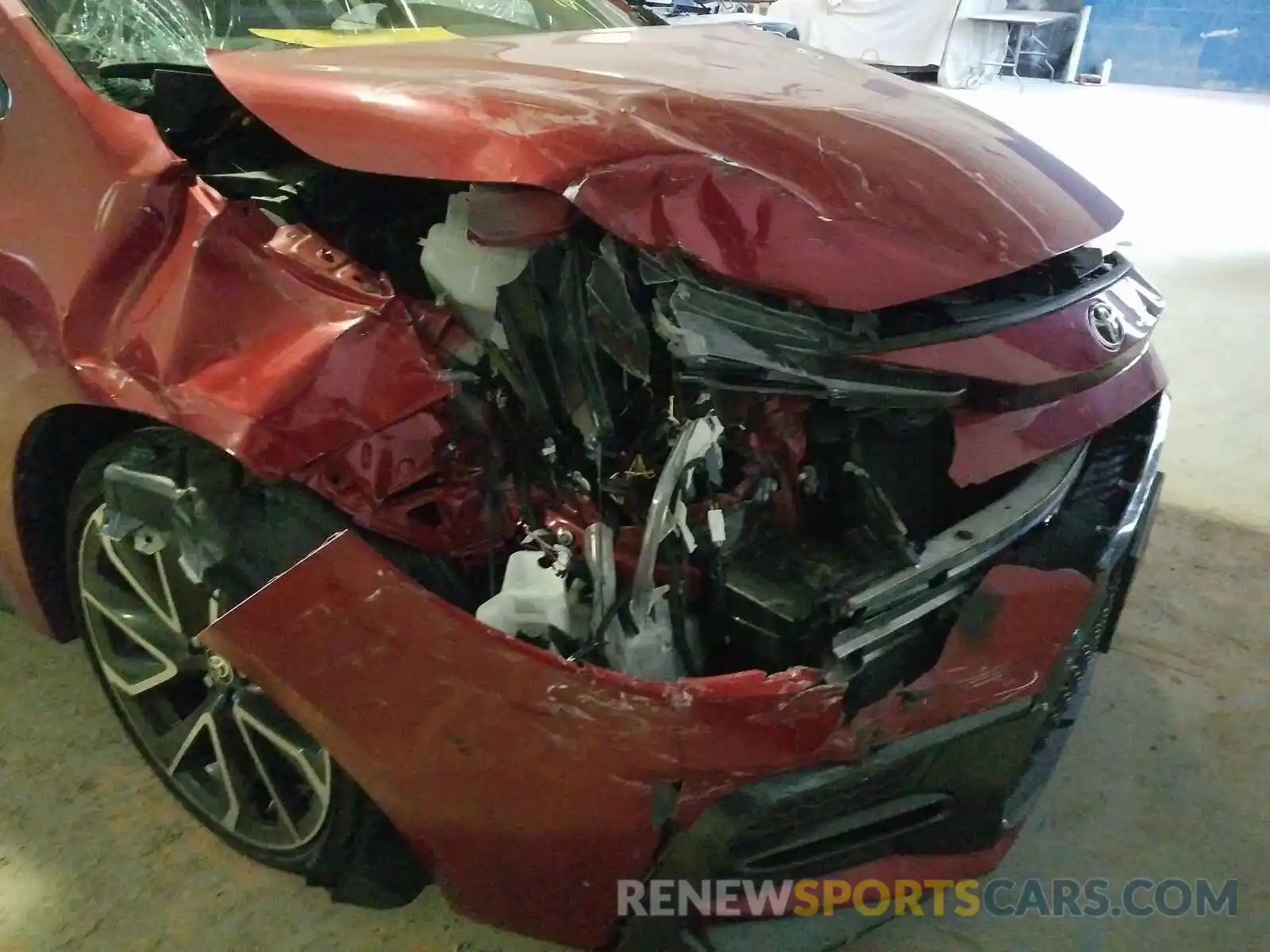 9 Photograph of a damaged car JTDS4RCE4LJ027631 TOYOTA COROLLA 2020