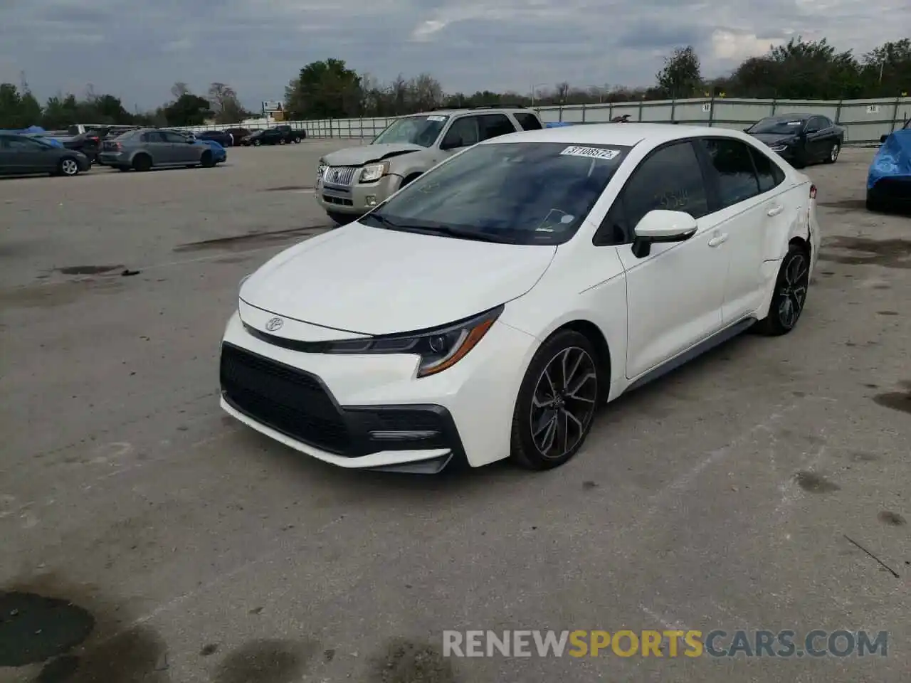 2 Photograph of a damaged car JTDS4RCE4LJ027922 TOYOTA COROLLA 2020