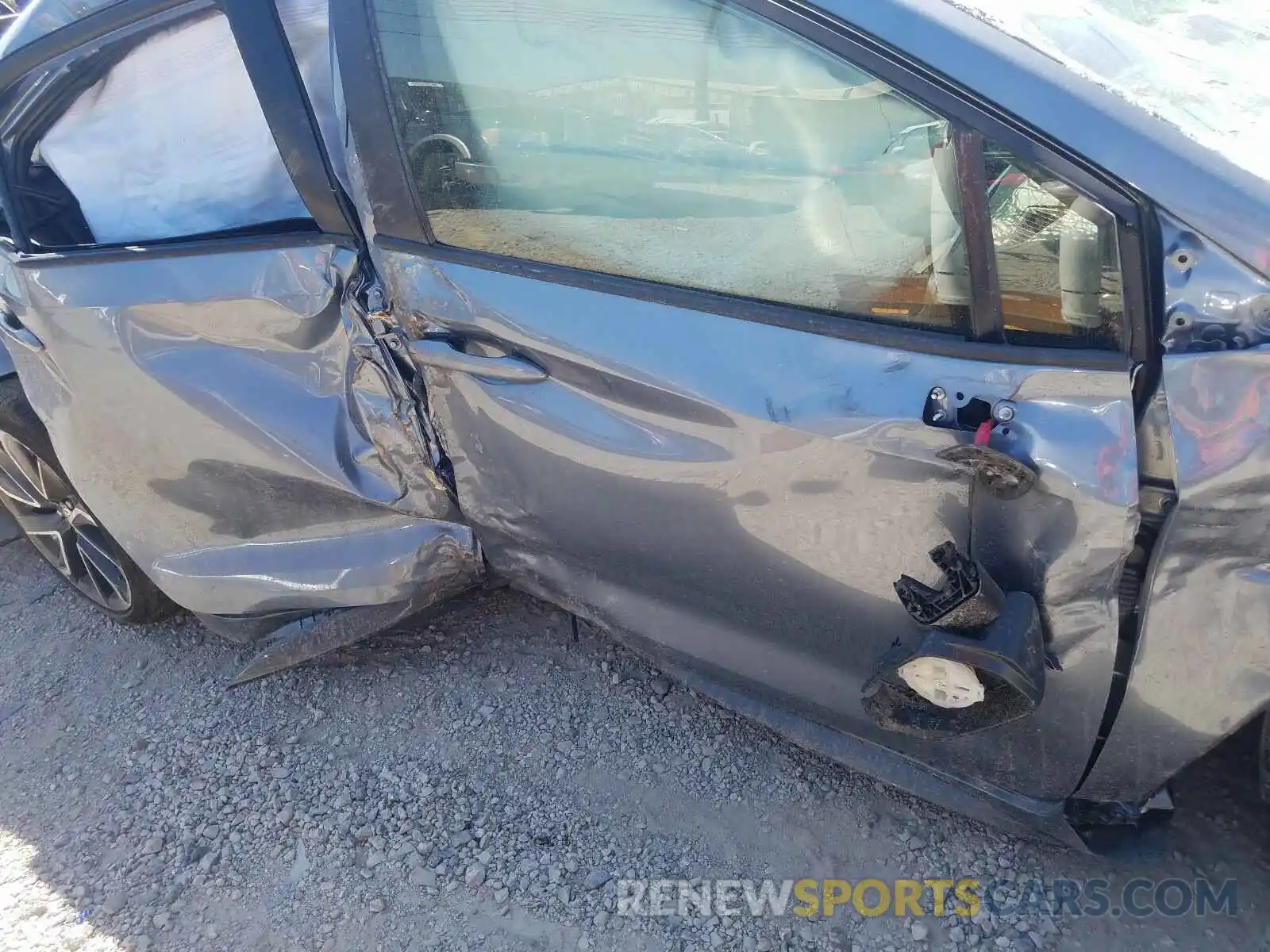 9 Photograph of a damaged car JTDS4RCE4LJ028486 TOYOTA COROLLA 2020