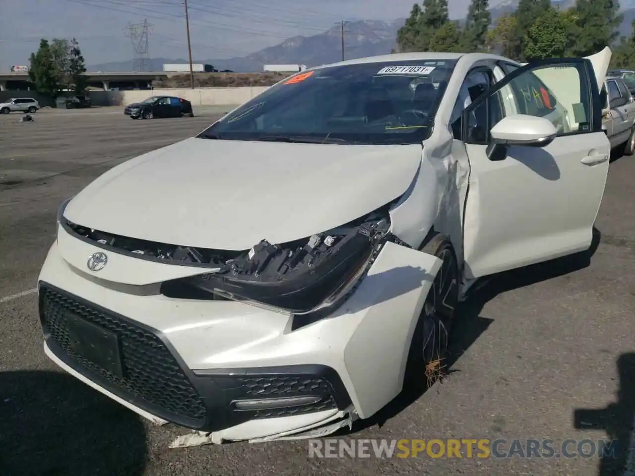 2 Photograph of a damaged car JTDS4RCE4LJ028682 TOYOTA COROLLA 2020