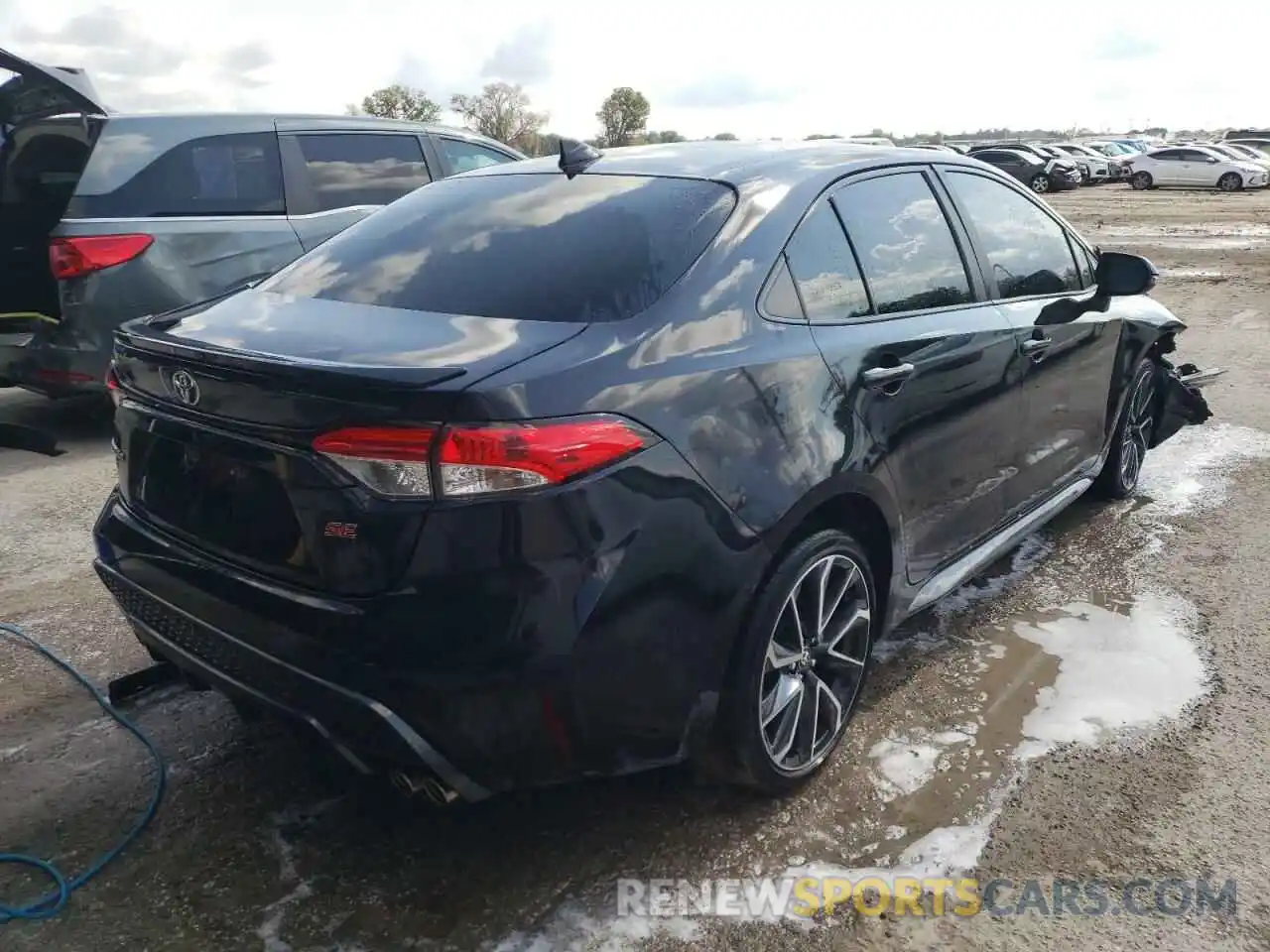 4 Photograph of a damaged car JTDS4RCE4LJ029914 TOYOTA COROLLA 2020