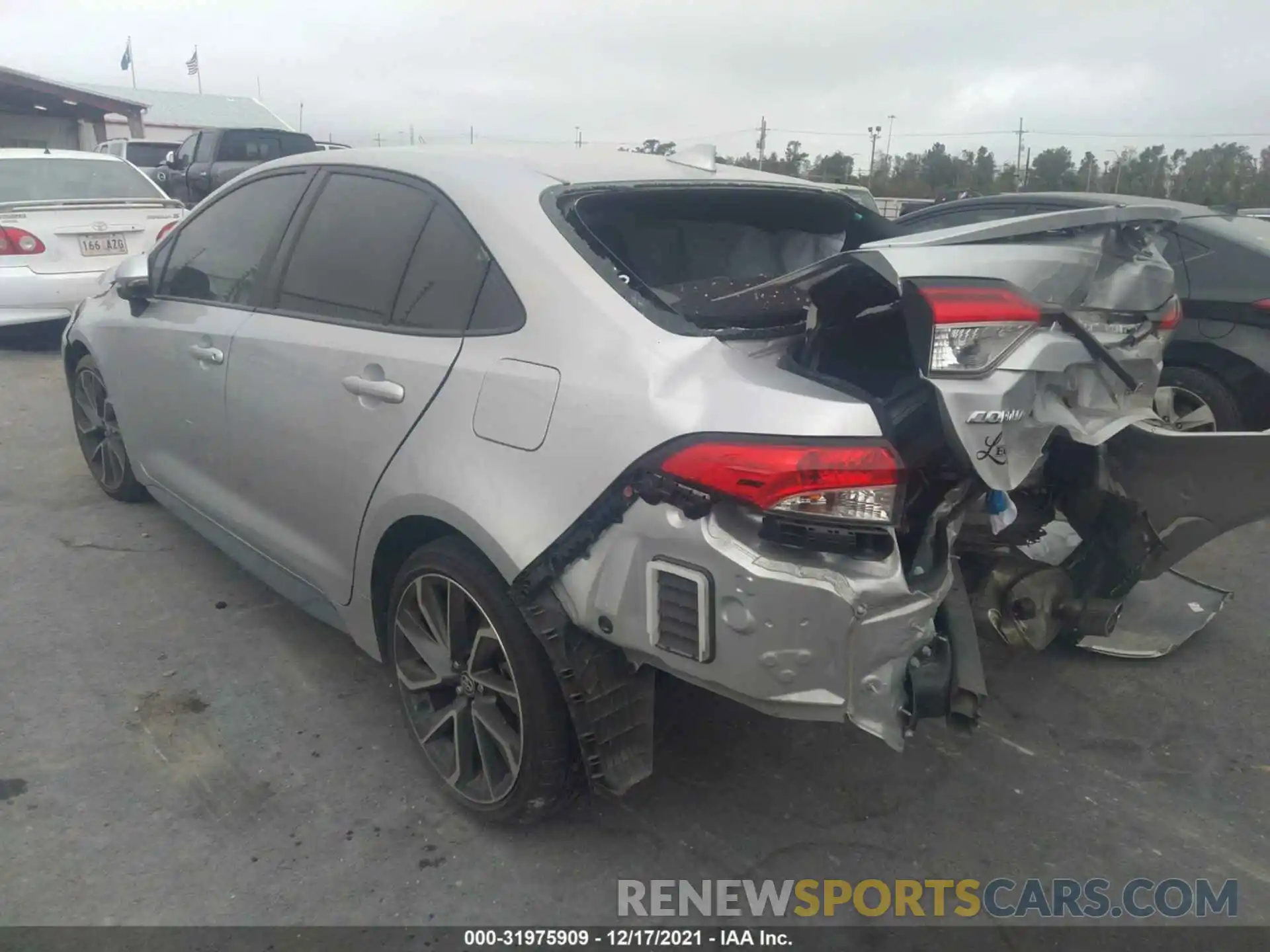 3 Photograph of a damaged car JTDS4RCE4LJ031663 TOYOTA COROLLA 2020