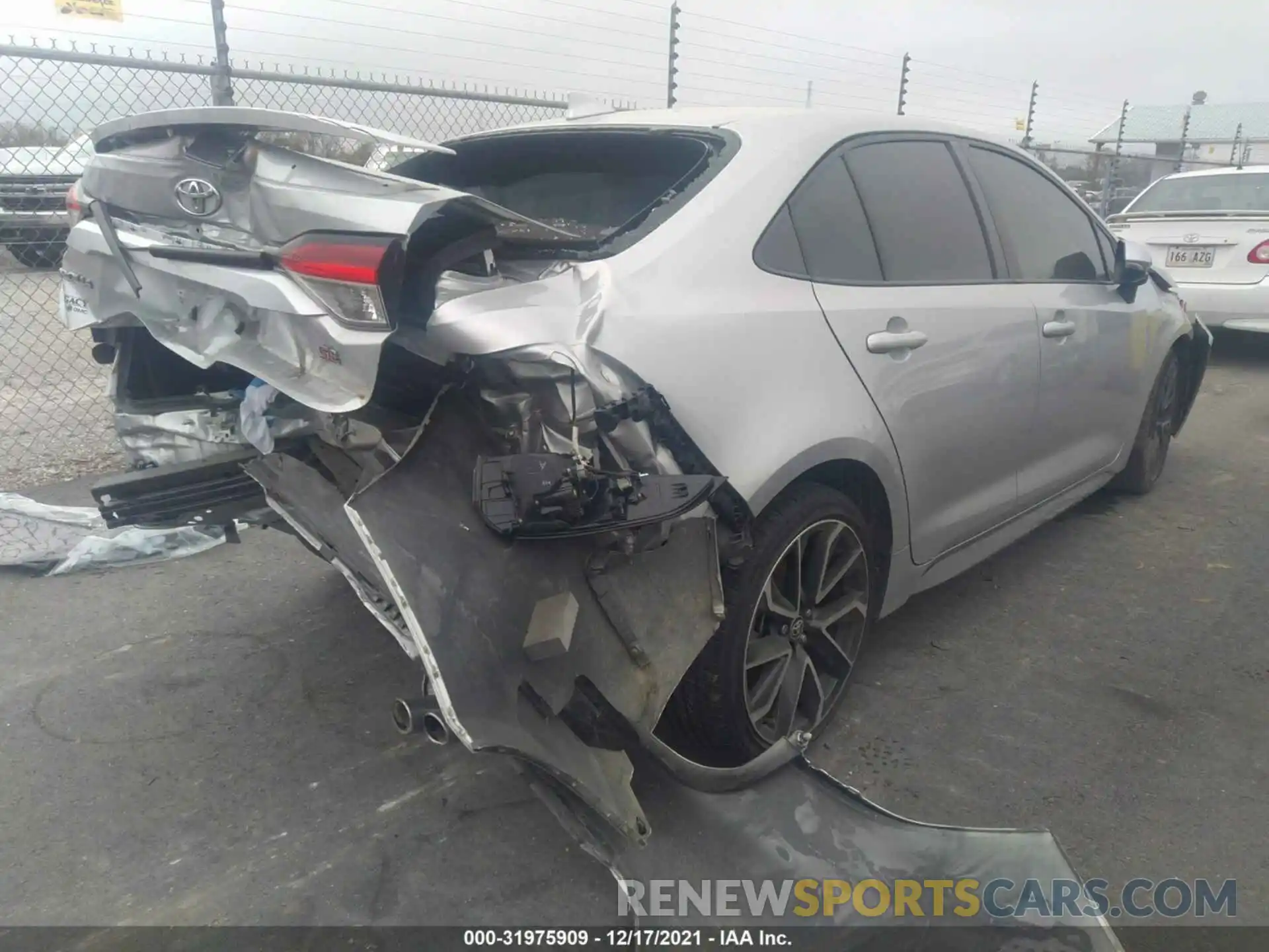 4 Photograph of a damaged car JTDS4RCE4LJ031663 TOYOTA COROLLA 2020