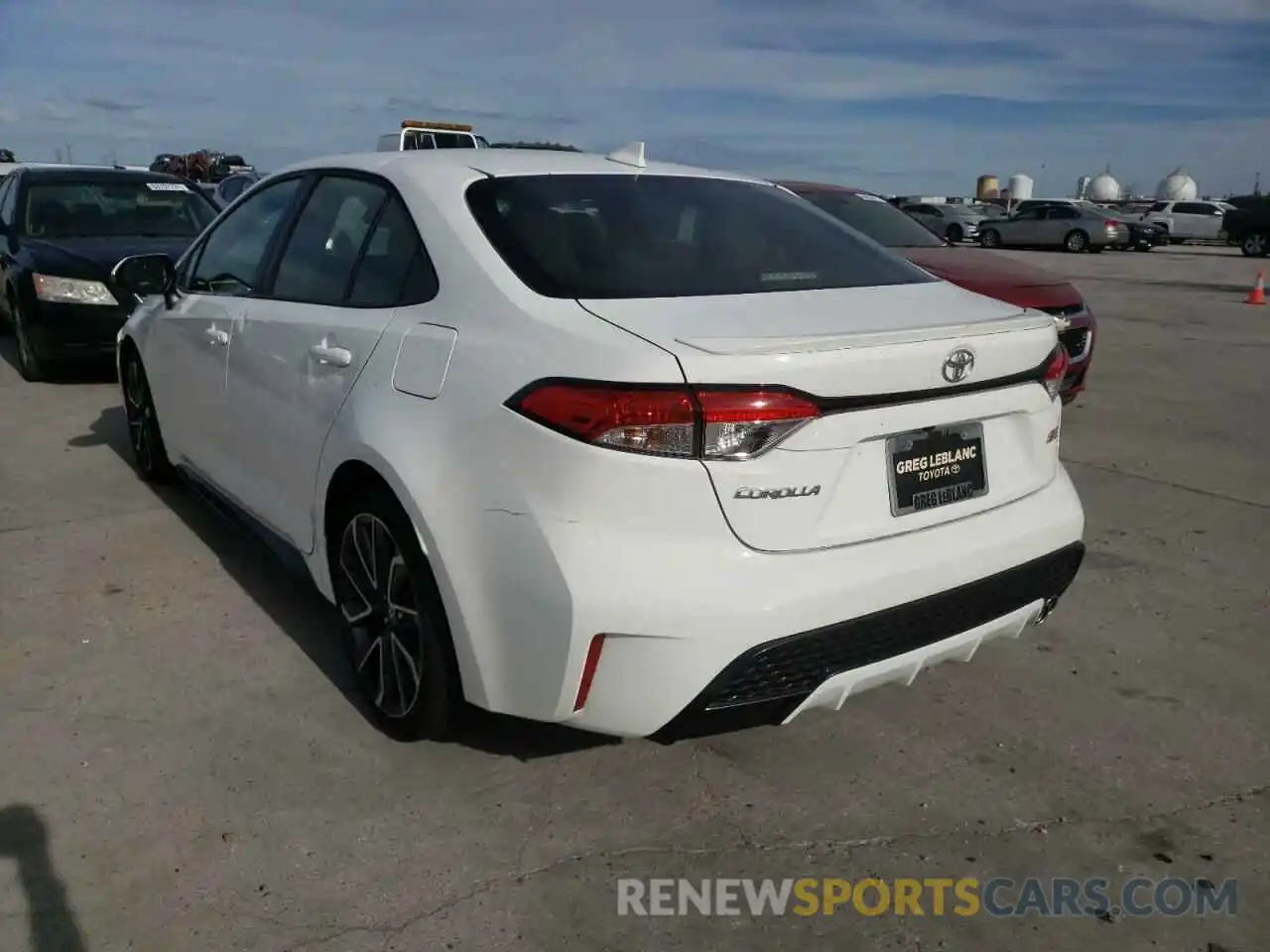 3 Photograph of a damaged car JTDS4RCE4LJ034997 TOYOTA COROLLA 2020