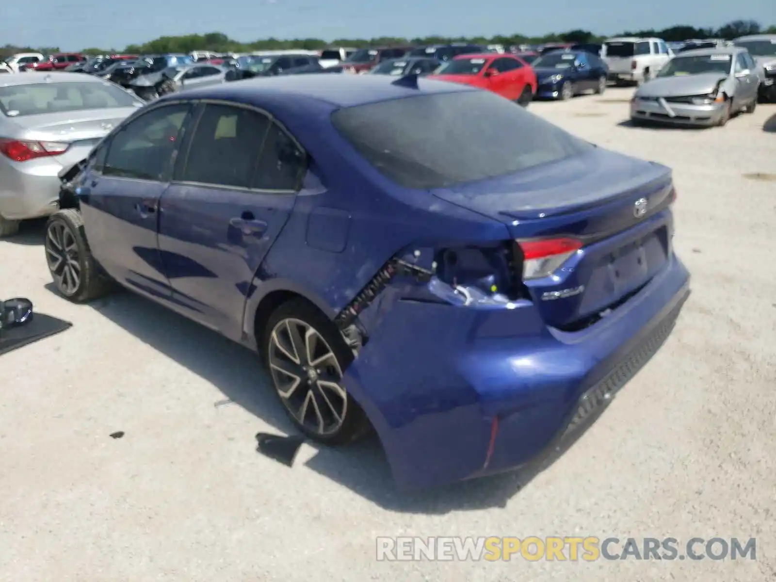 3 Photograph of a damaged car JTDS4RCE4LJ035695 TOYOTA COROLLA 2020