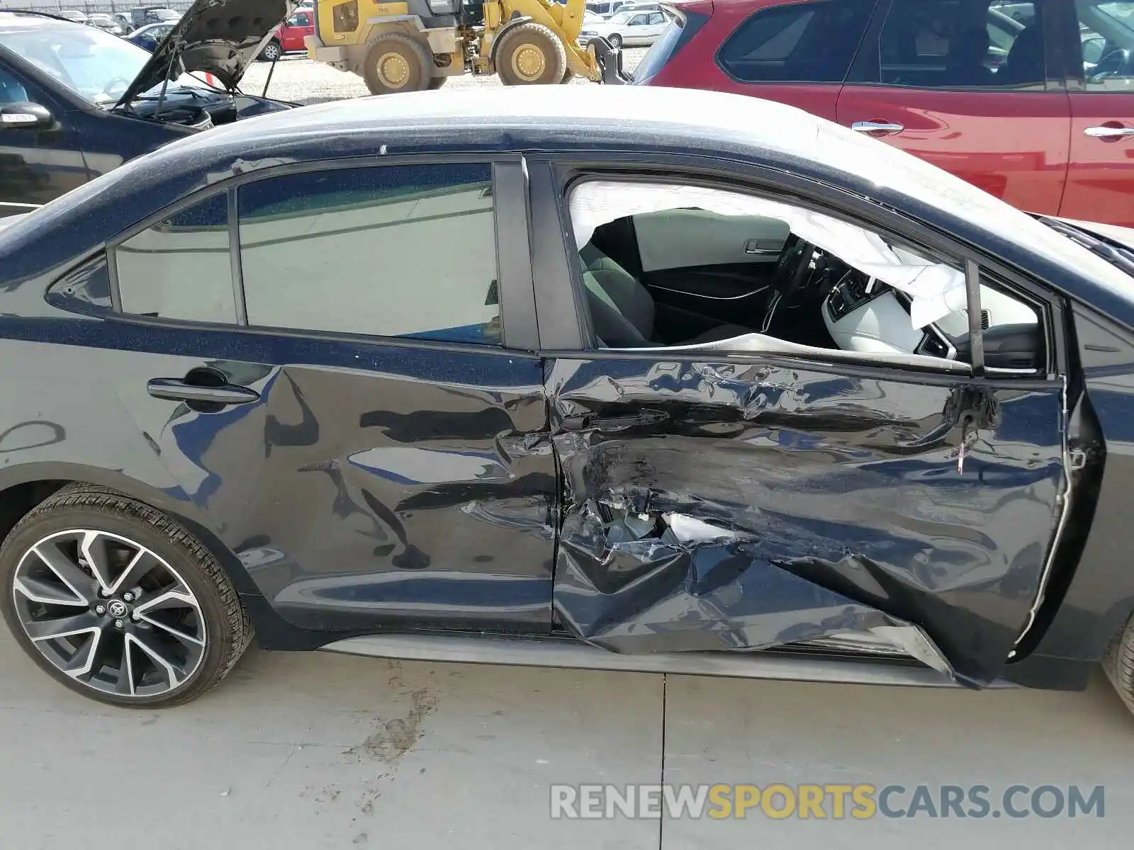 9 Photograph of a damaged car JTDS4RCE4LJ036054 TOYOTA COROLLA 2020