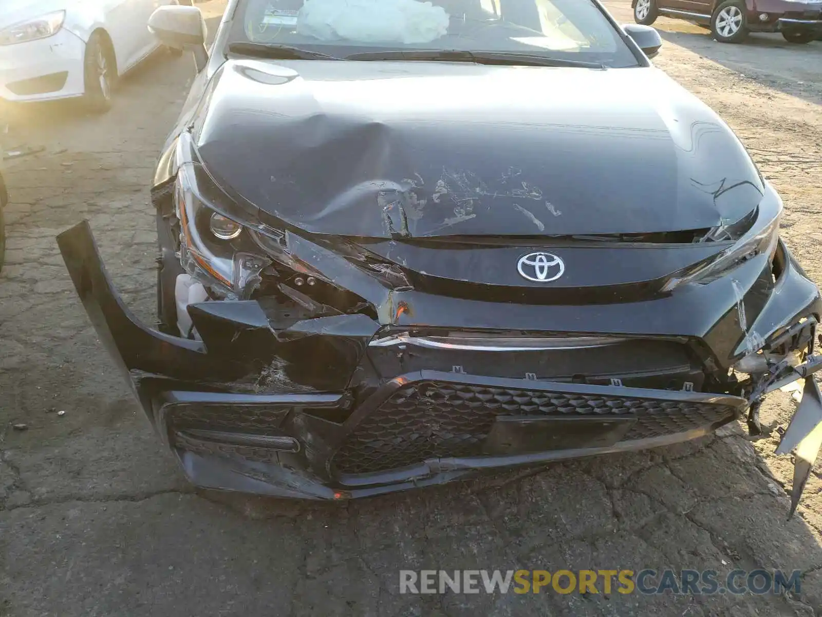 9 Photograph of a damaged car JTDS4RCE4LJ037513 TOYOTA COROLLA 2020