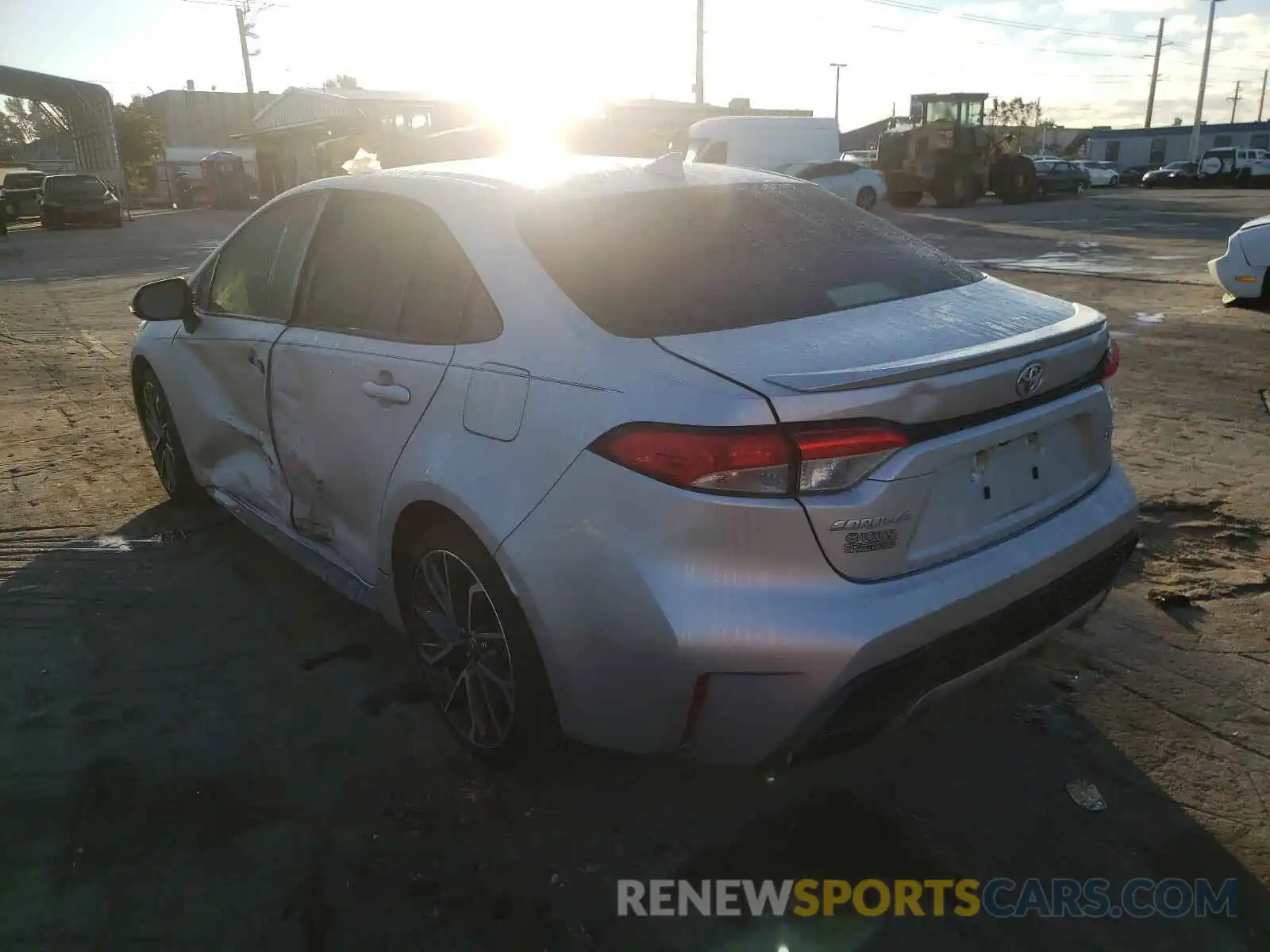 3 Photograph of a damaged car JTDS4RCE4LJ039228 TOYOTA COROLLA 2020