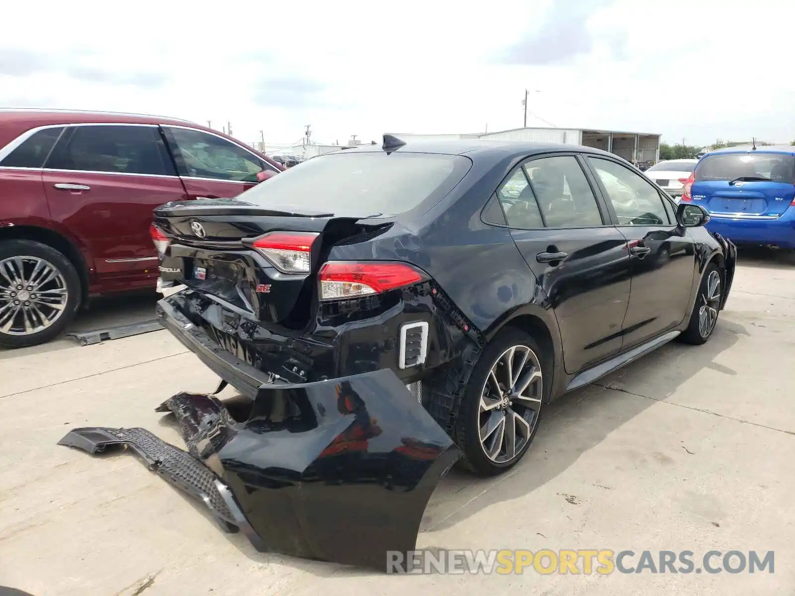 4 Photograph of a damaged car JTDS4RCE4LJ040282 TOYOTA COROLLA 2020