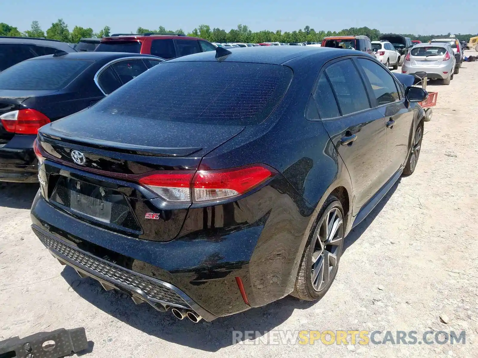 4 Photograph of a damaged car JTDS4RCE4LJ042016 TOYOTA COROLLA 2020