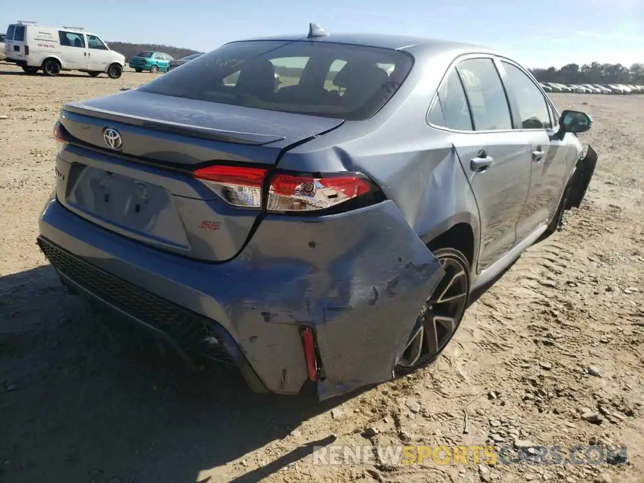 4 Photograph of a damaged car JTDS4RCE4LJ043389 TOYOTA COROLLA 2020