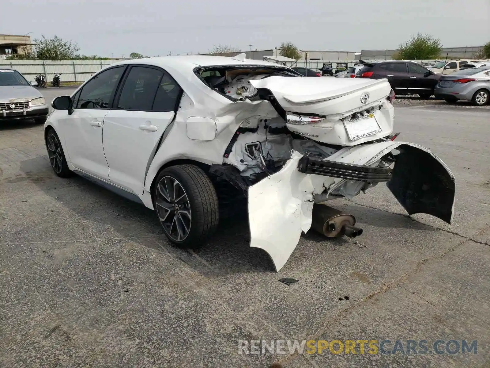 3 Photograph of a damaged car JTDS4RCE4LJ044218 TOYOTA COROLLA 2020