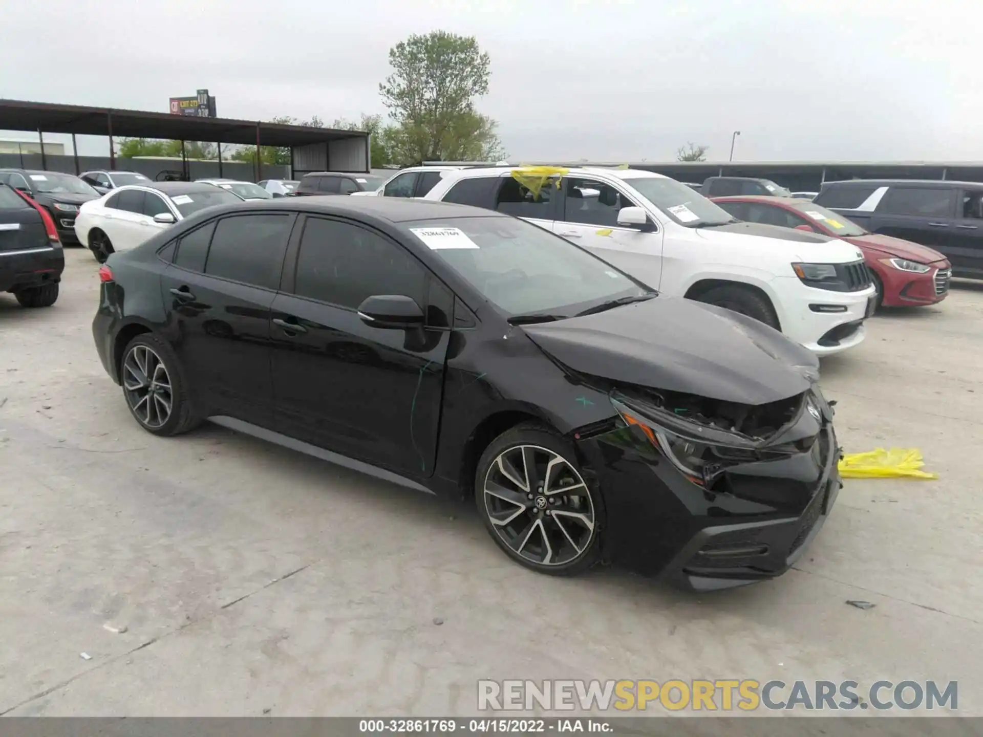 1 Photograph of a damaged car JTDS4RCE5LJ002978 TOYOTA COROLLA 2020