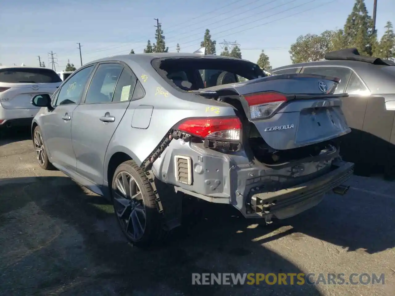 3 Photograph of a damaged car JTDS4RCE5LJ004200 TOYOTA COROLLA 2020