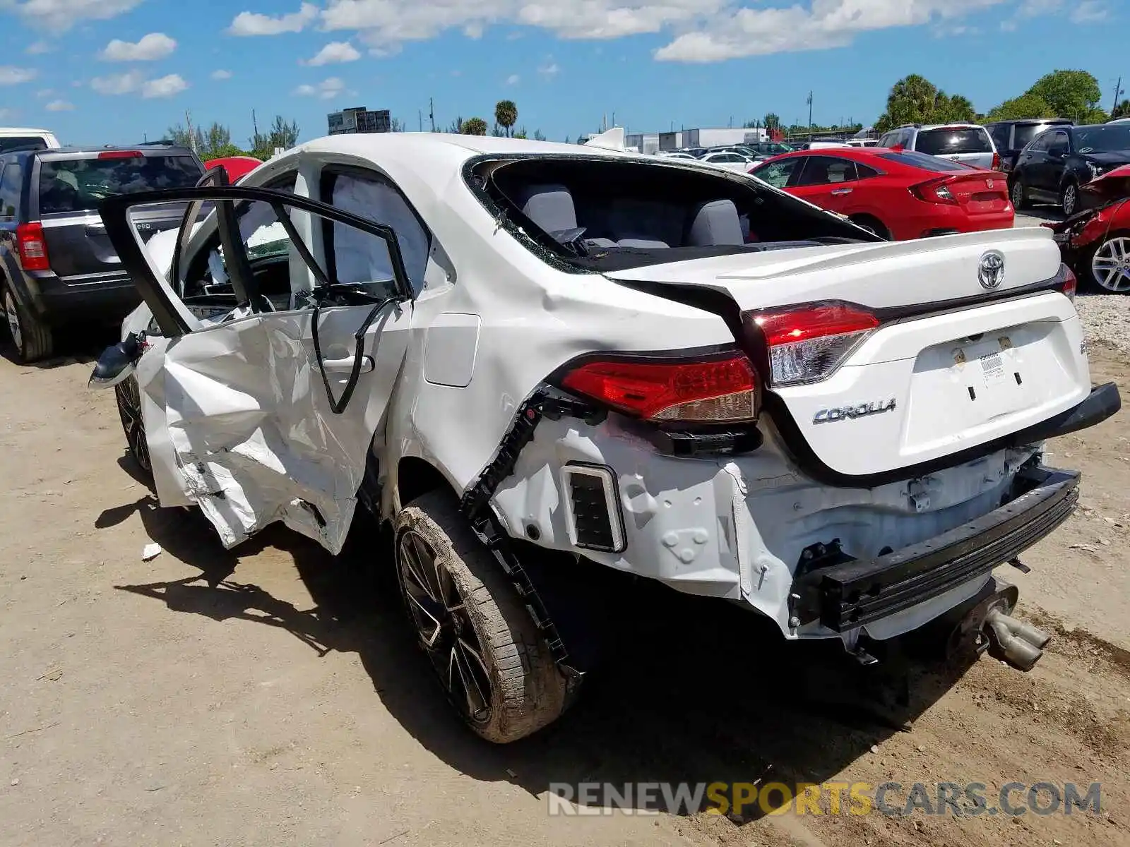 3 Photograph of a damaged car JTDS4RCE5LJ004889 TOYOTA COROLLA 2020