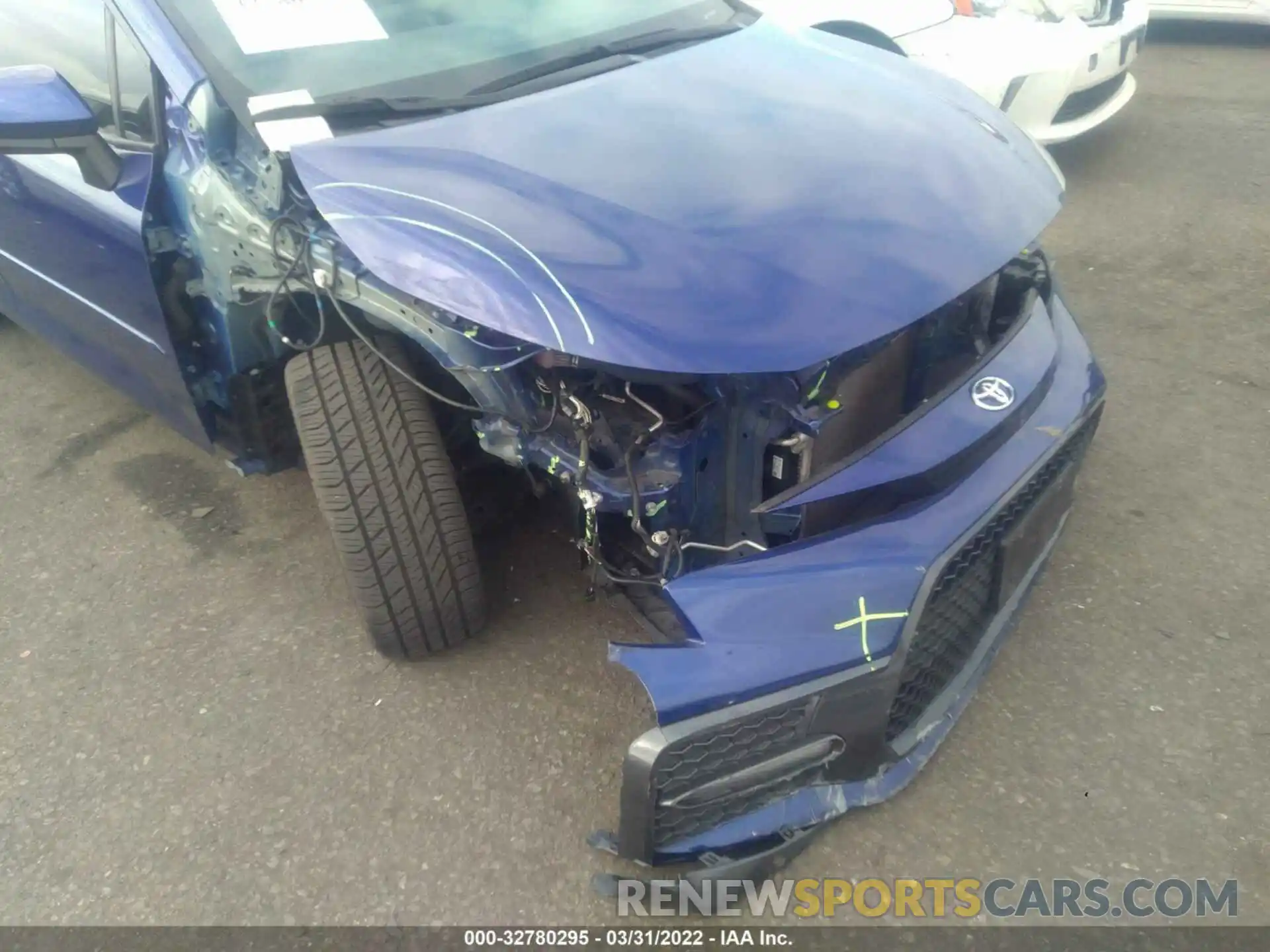 6 Photograph of a damaged car JTDS4RCE5LJ006335 TOYOTA COROLLA 2020