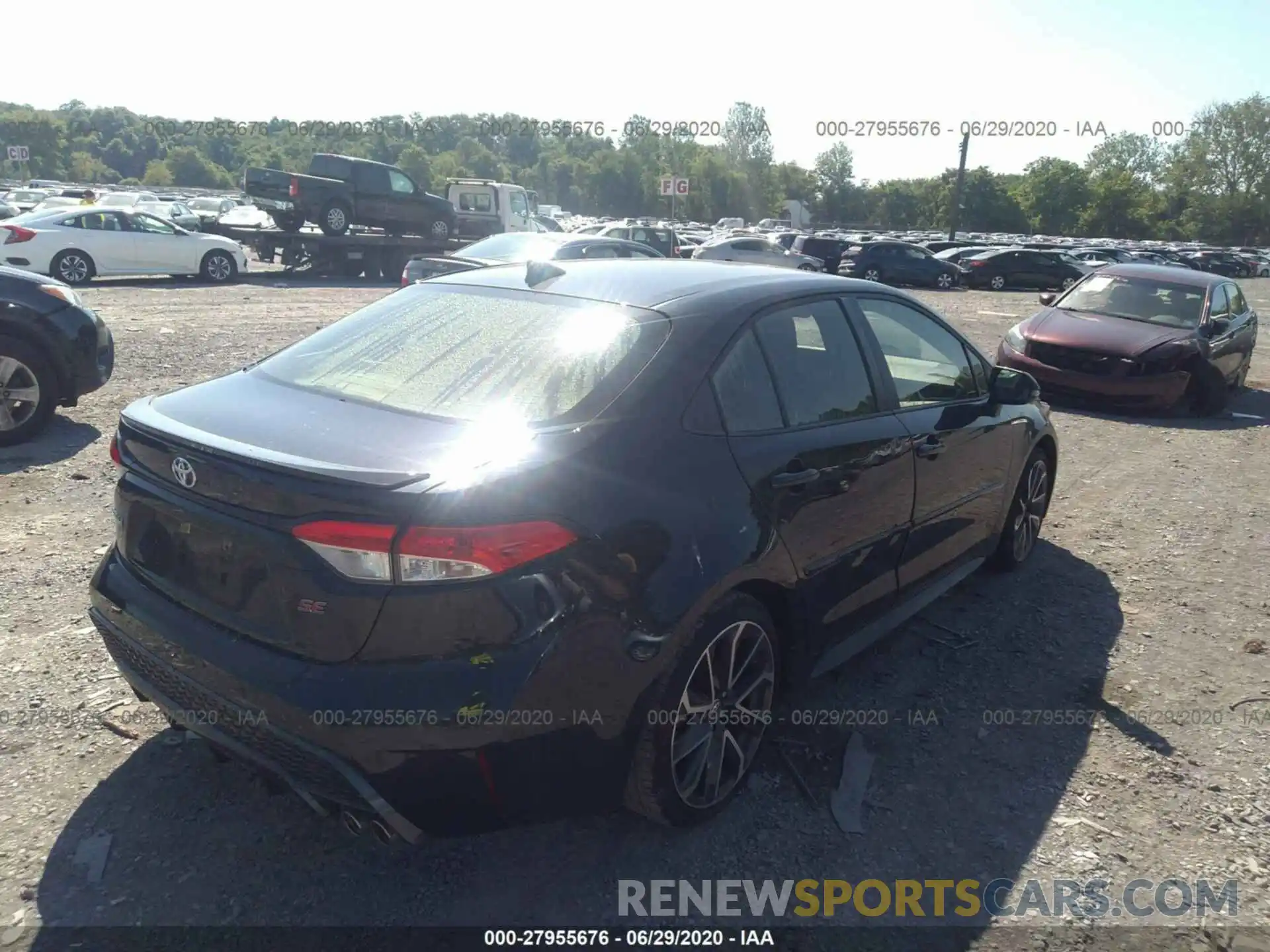 4 Photograph of a damaged car JTDS4RCE5LJ009106 TOYOTA COROLLA 2020