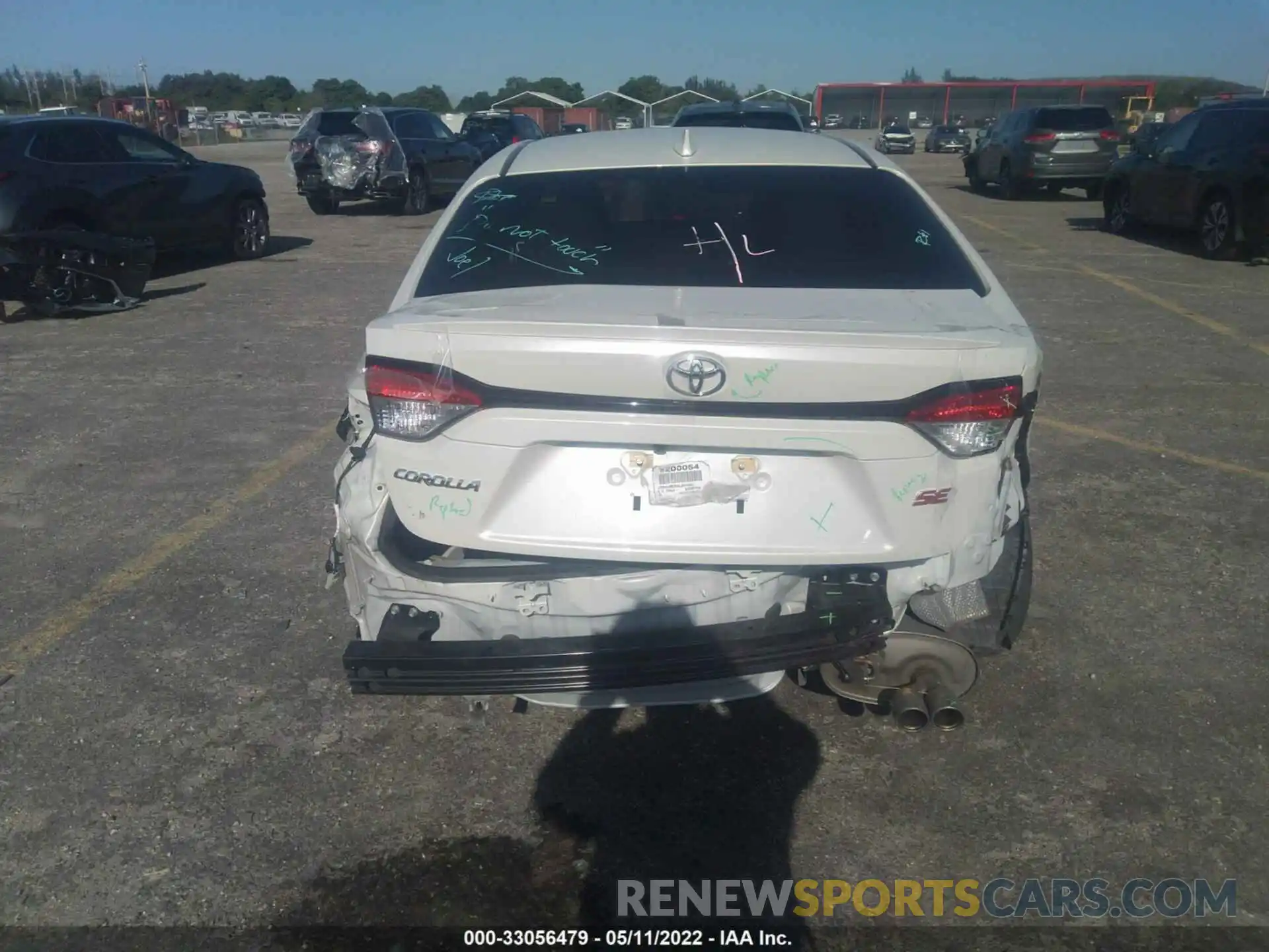 6 Photograph of a damaged car JTDS4RCE5LJ010451 TOYOTA COROLLA 2020