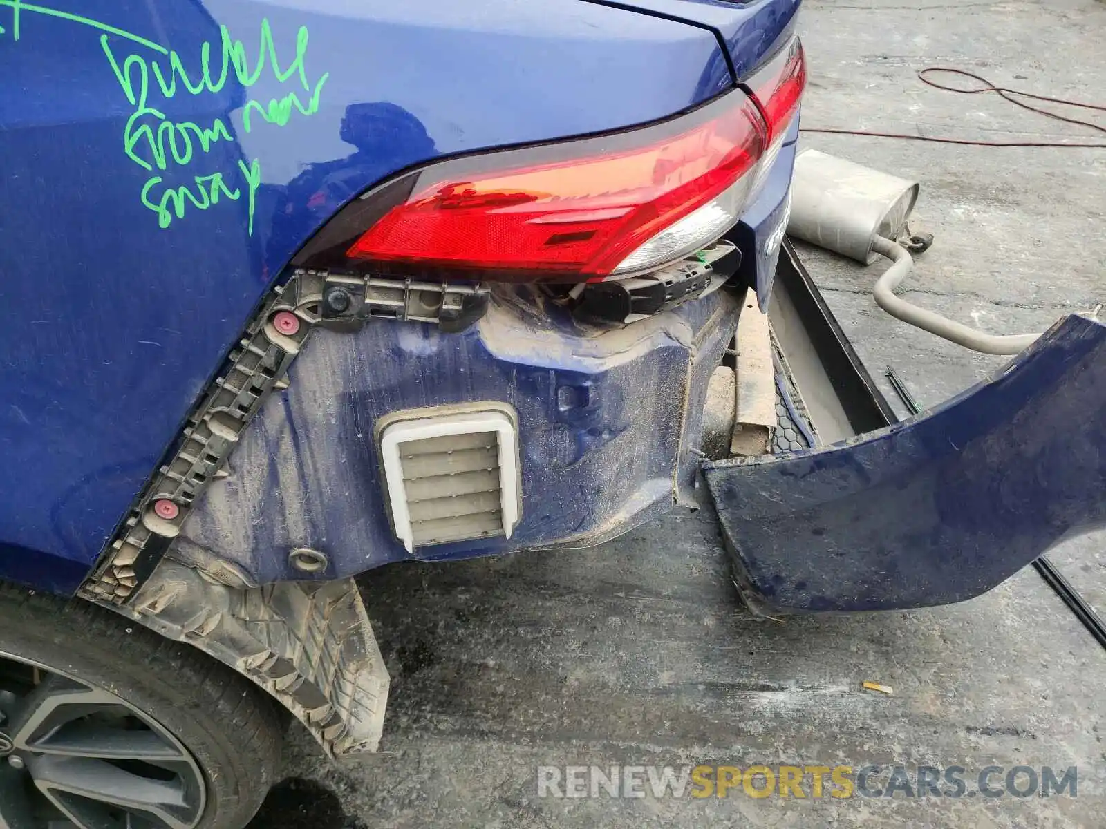 9 Photograph of a damaged car JTDS4RCE5LJ012667 TOYOTA COROLLA 2020