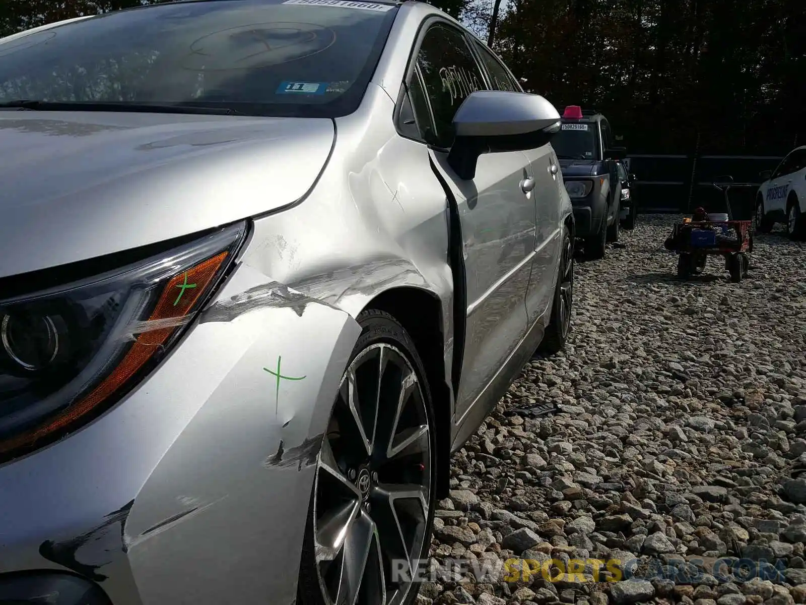 9 Photograph of a damaged car JTDS4RCE5LJ012913 TOYOTA COROLLA 2020