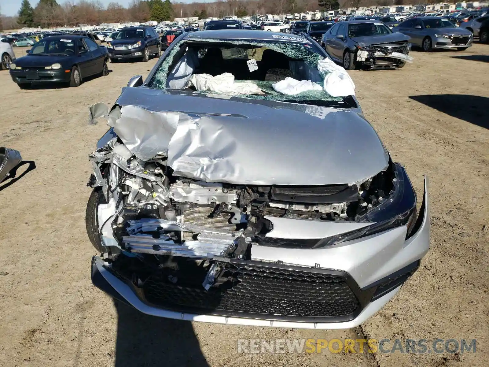 7 Photograph of a damaged car JTDS4RCE5LJ015035 TOYOTA COROLLA 2020