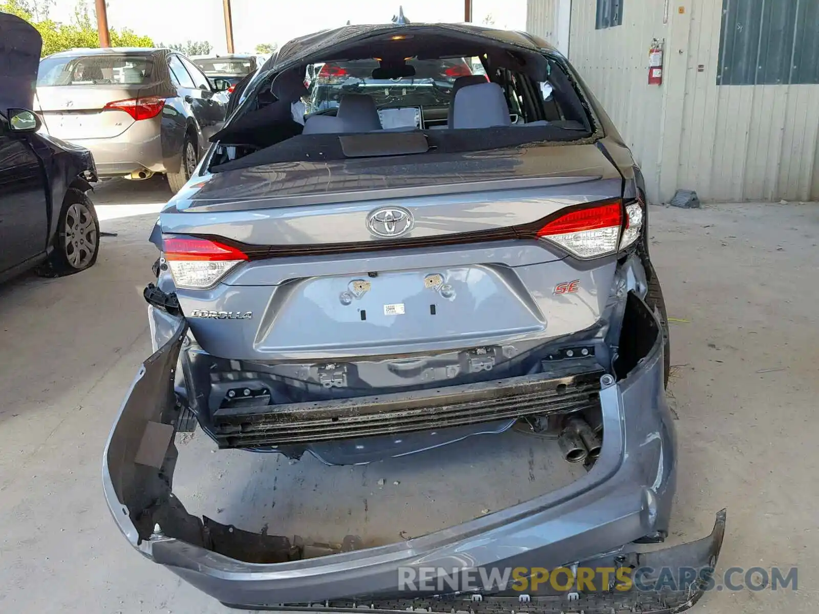 10 Photograph of a damaged car JTDS4RCE5LJ016444 TOYOTA COROLLA 2020