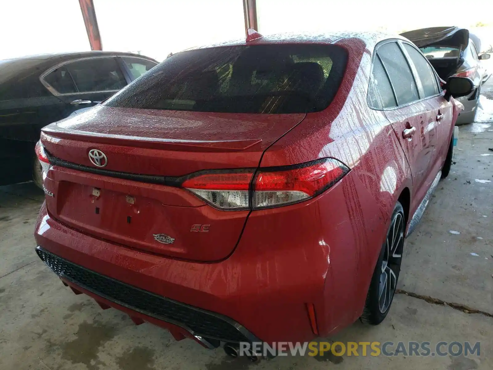 4 Photograph of a damaged car JTDS4RCE5LJ016959 TOYOTA COROLLA 2020