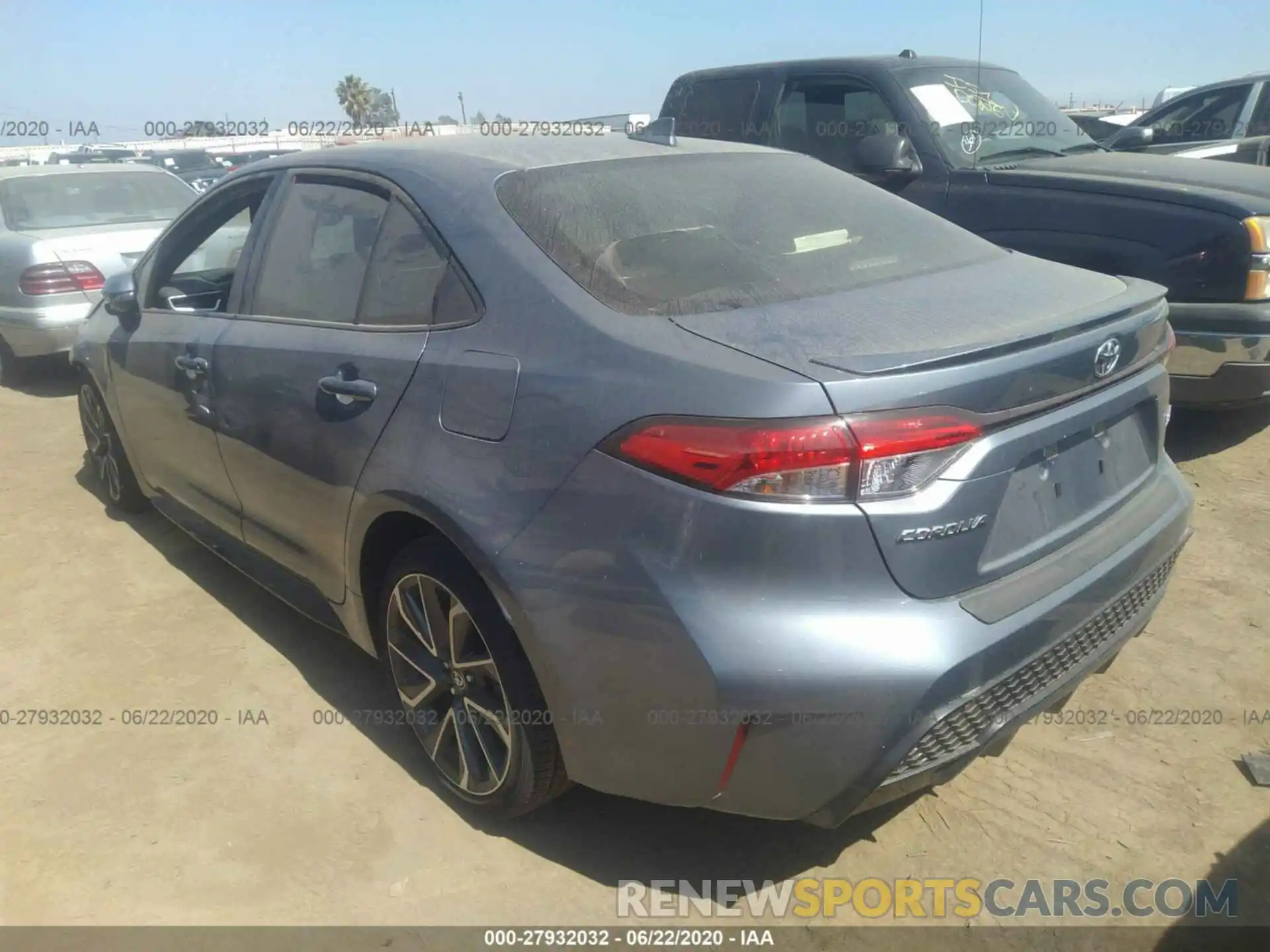 3 Photograph of a damaged car JTDS4RCE5LJ019487 TOYOTA COROLLA 2020