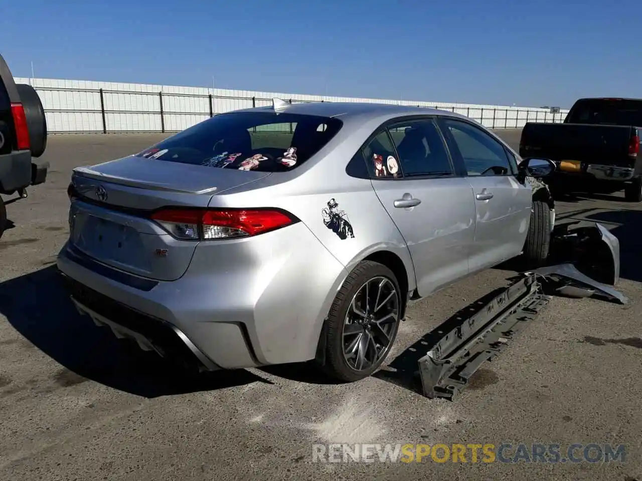 4 Photograph of a damaged car JTDS4RCE5LJ020722 TOYOTA COROLLA 2020