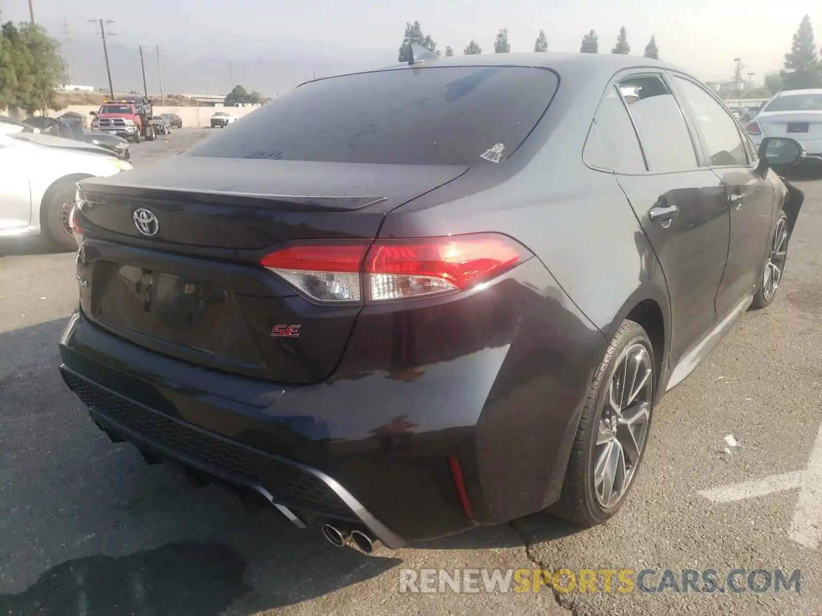 4 Photograph of a damaged car JTDS4RCE5LJ022437 TOYOTA COROLLA 2020