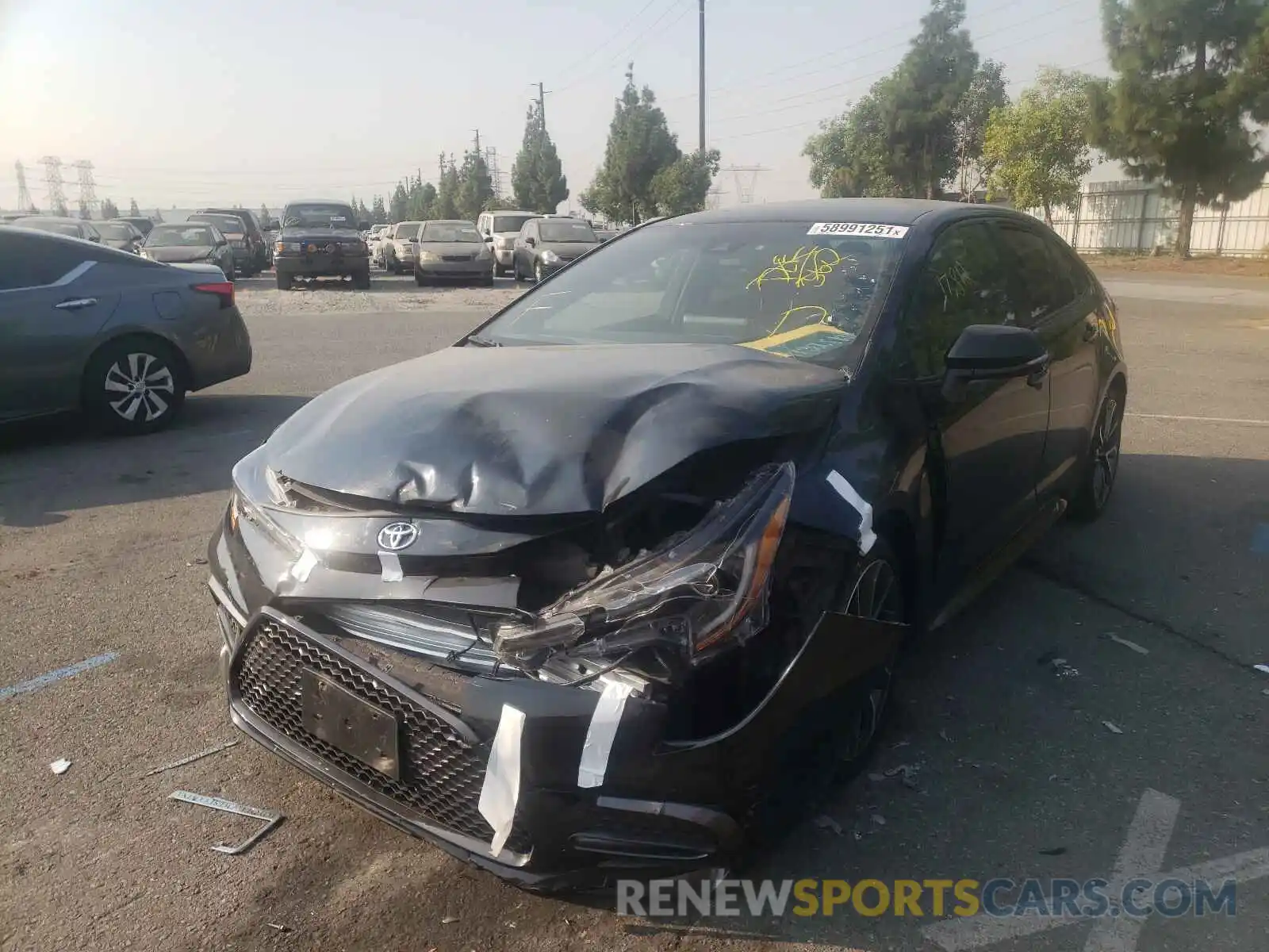 9 Photograph of a damaged car JTDS4RCE5LJ022437 TOYOTA COROLLA 2020