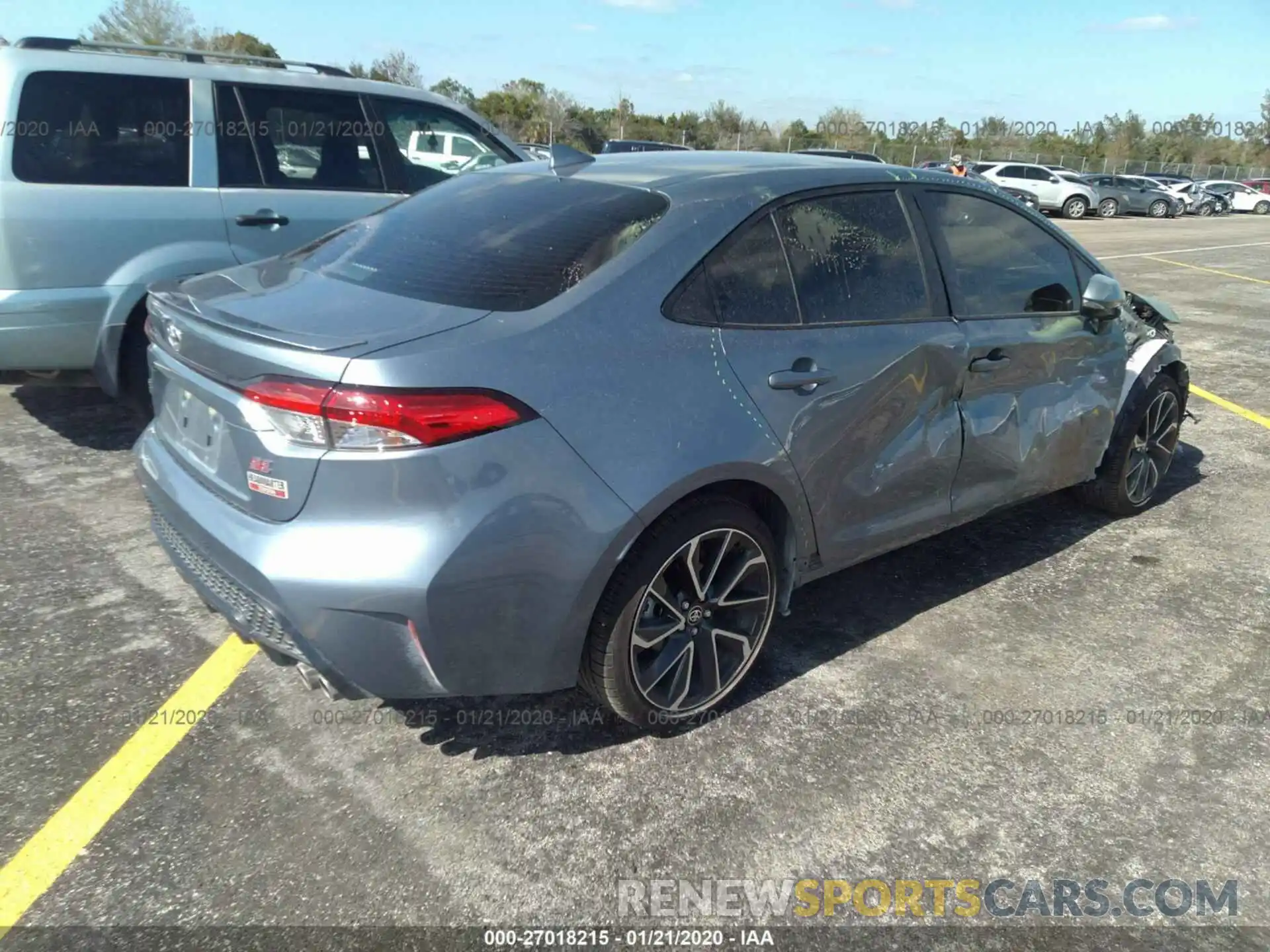 4 Photograph of a damaged car JTDS4RCE5LJ024026 TOYOTA COROLLA 2020