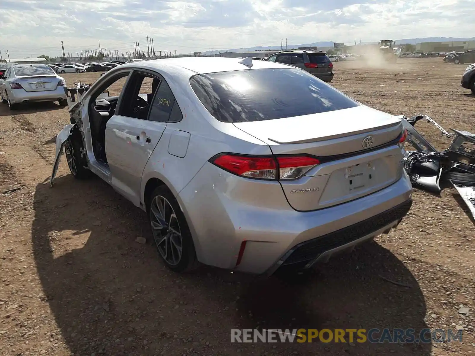 3 Photograph of a damaged car JTDS4RCE5LJ025905 TOYOTA COROLLA 2020