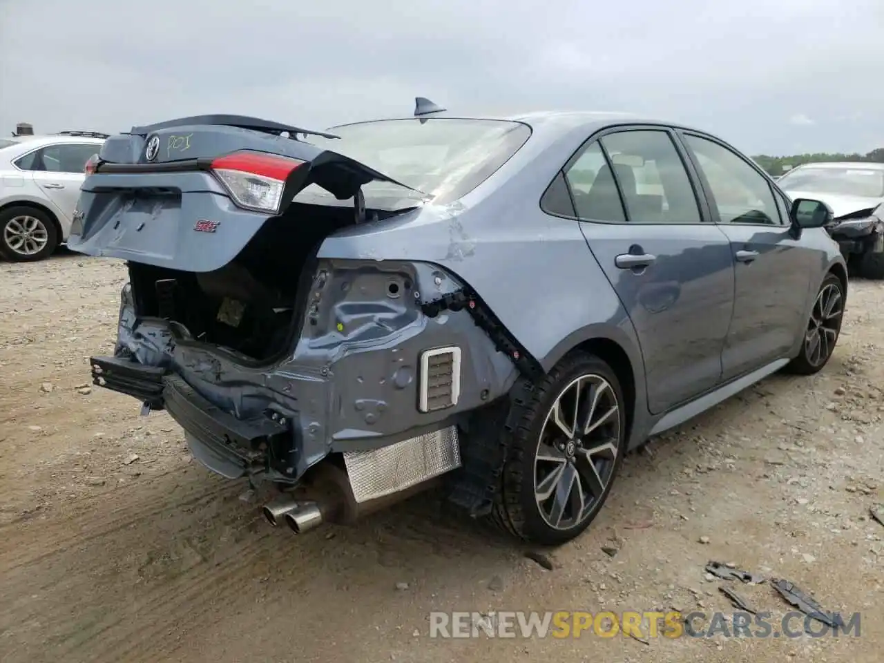 4 Photograph of a damaged car JTDS4RCE5LJ026892 TOYOTA COROLLA 2020