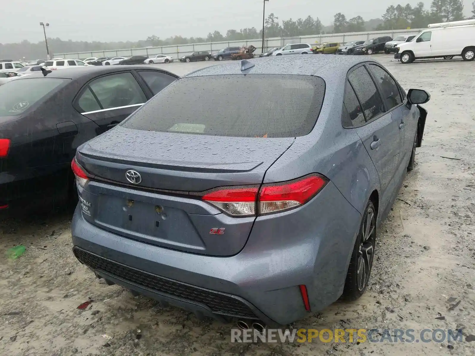 4 Photograph of a damaged car JTDS4RCE5LJ028304 TOYOTA COROLLA 2020