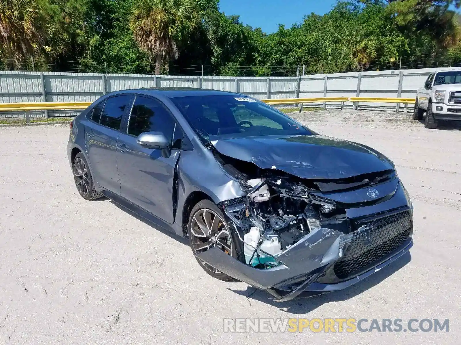 1 Photograph of a damaged car JTDS4RCE5LJ031767 TOYOTA COROLLA 2020