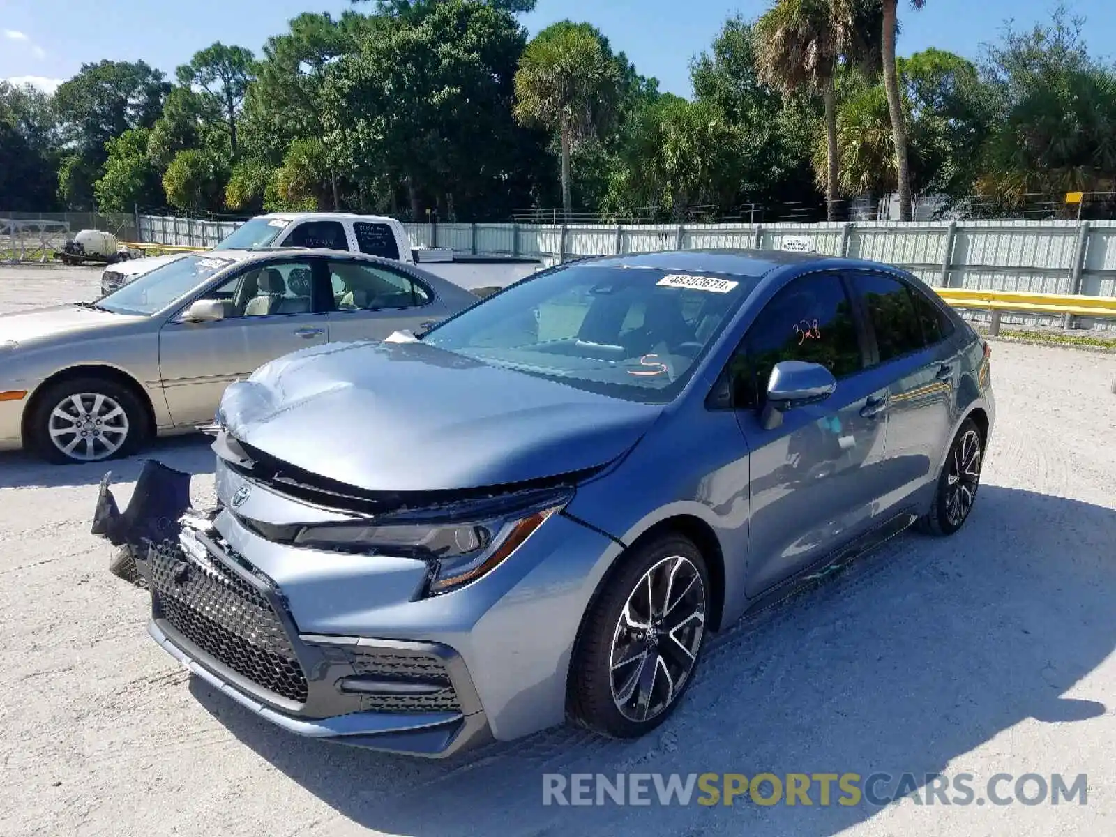 2 Photograph of a damaged car JTDS4RCE5LJ031767 TOYOTA COROLLA 2020