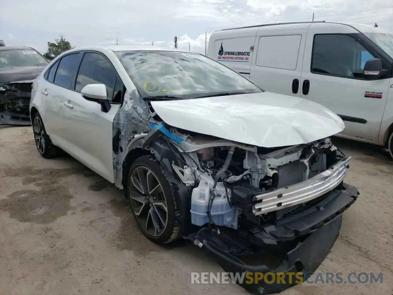 1 Photograph of a damaged car JTDS4RCE5LJ035284 TOYOTA COROLLA 2020