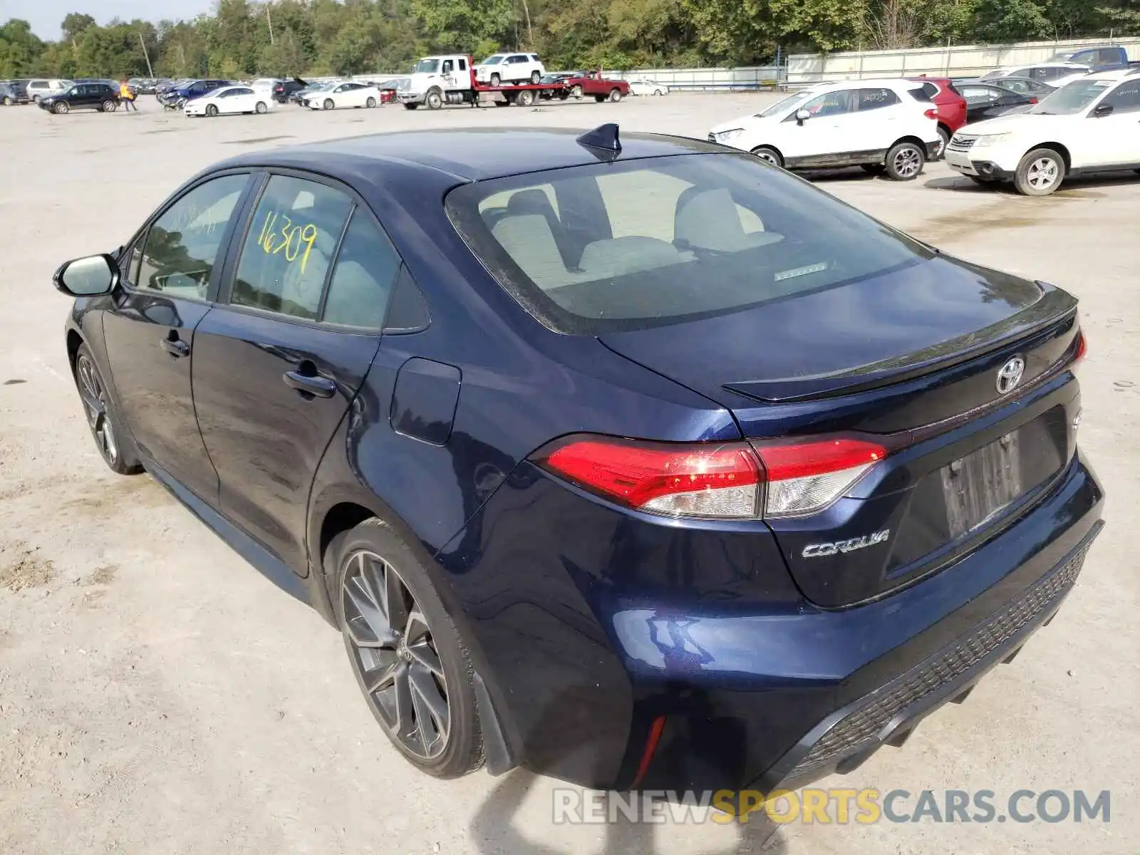 3 Photograph of a damaged car JTDS4RCE5LJ035673 TOYOTA COROLLA 2020