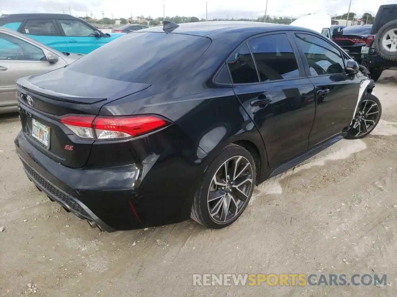 4 Photograph of a damaged car JTDS4RCE5LJ037018 TOYOTA COROLLA 2020