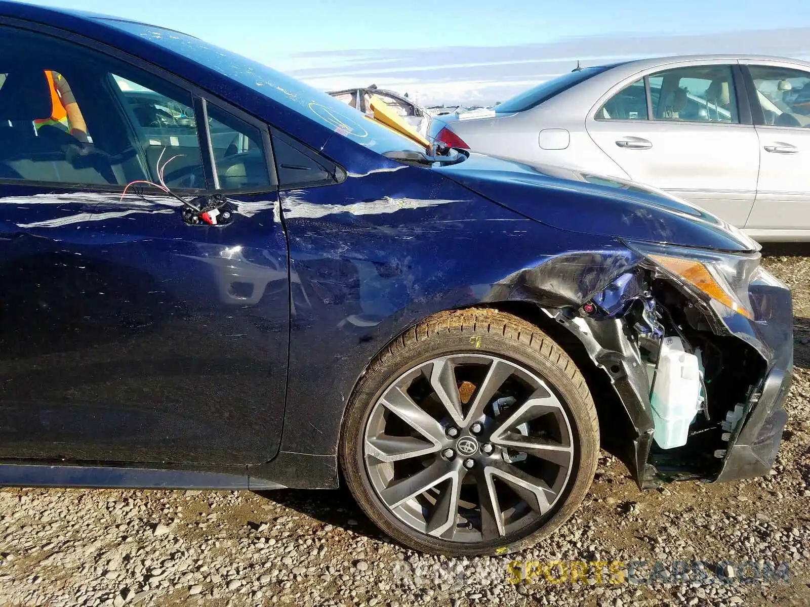 9 Photograph of a damaged car JTDS4RCE5LJ040890 TOYOTA COROLLA 2020