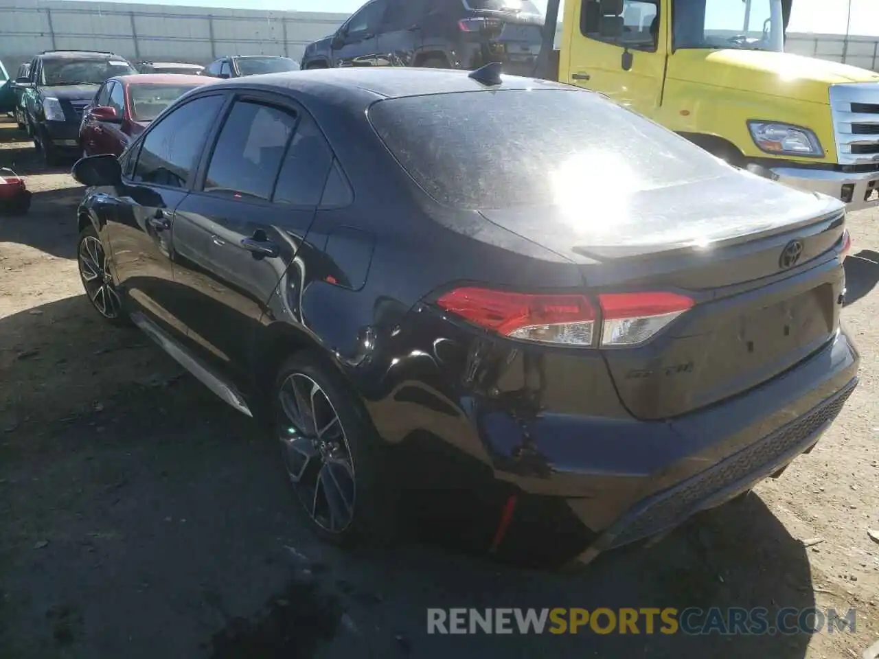 3 Photograph of a damaged car JTDS4RCE5LJ041909 TOYOTA COROLLA 2020