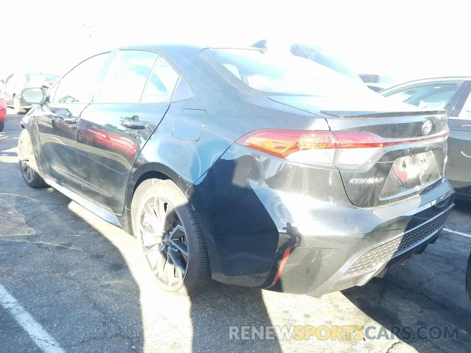 3 Photograph of a damaged car JTDS4RCE5LJ042137 TOYOTA COROLLA 2020