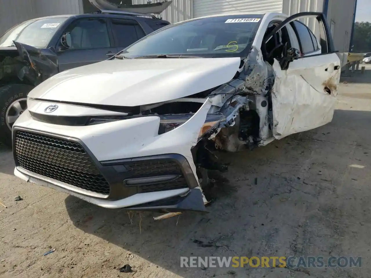 2 Photograph of a damaged car JTDS4RCE5LJ043577 TOYOTA COROLLA 2020