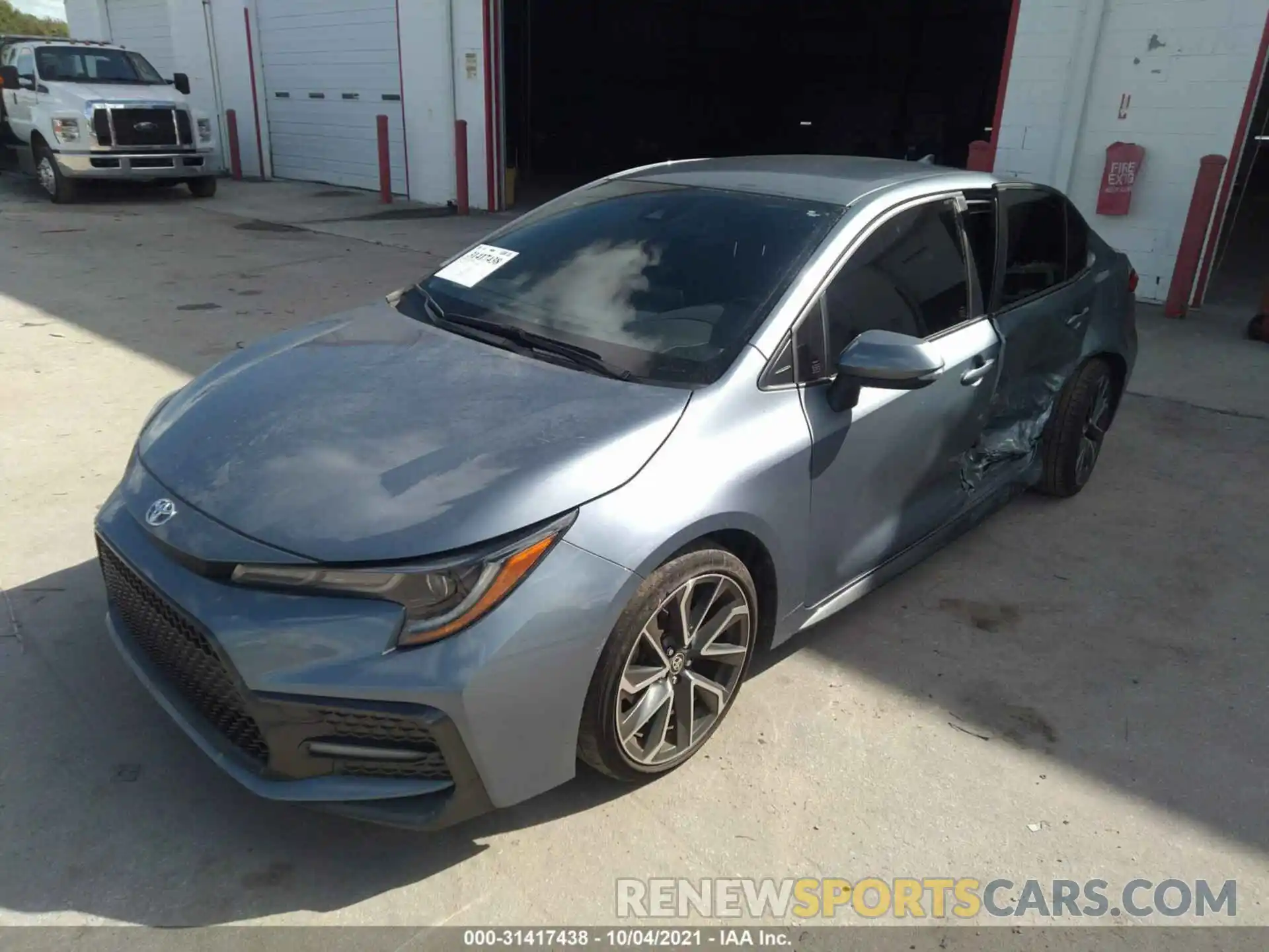 2 Photograph of a damaged car JTDS4RCE5LJ046396 TOYOTA COROLLA 2020