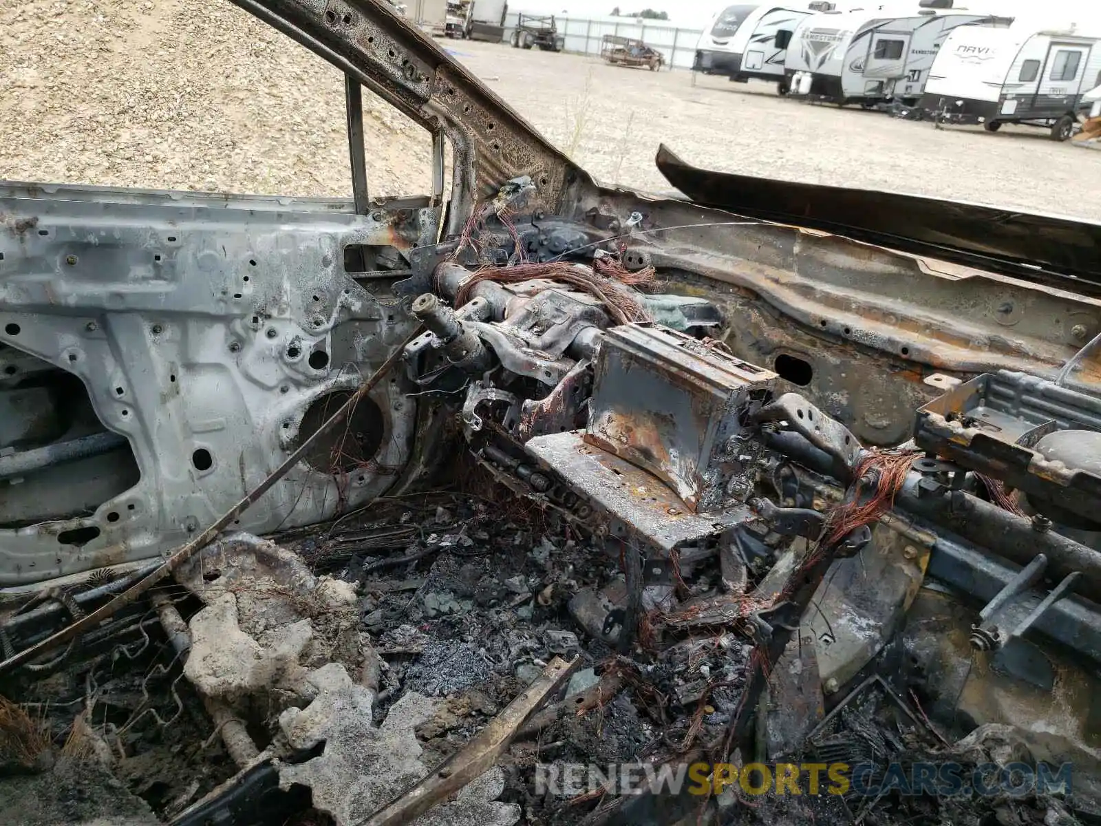9 Photograph of a damaged car JTDS4RCE5LJ047466 TOYOTA COROLLA 2020